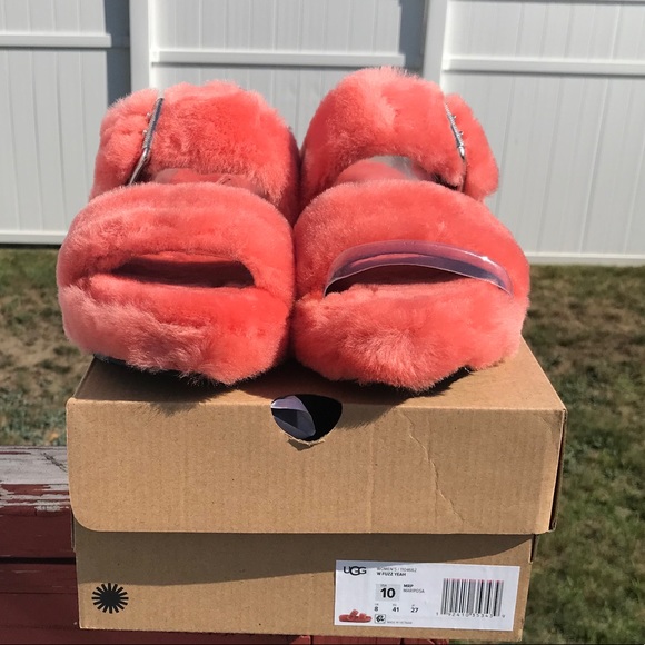 UGG Fuzz Yeah Slippers - Picture 2 of 6